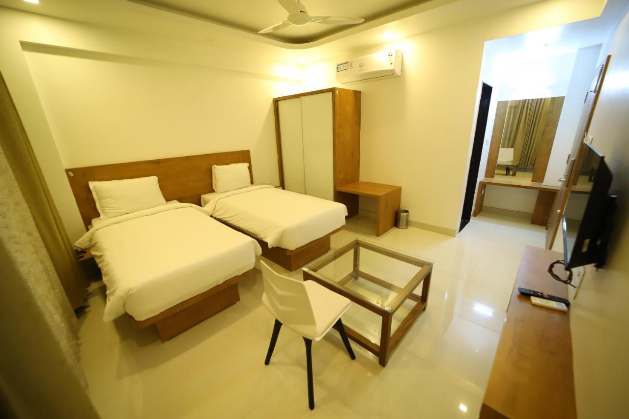 The Orange Flag, Phulambri Hotel Ganori Exterior photo