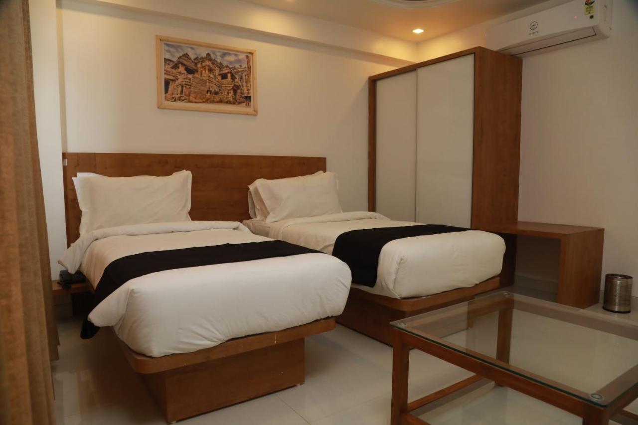 The Orange Flag, Phulambri Hotel Ganori Exterior photo